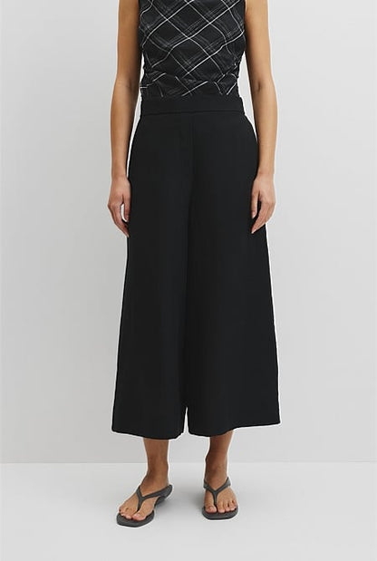 Organically Grown Linen Wide-Leg Pant