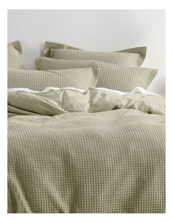 Deluxe Waffle Quilt Cover Set in Eucalyptus
