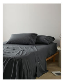 Stonewashed Cotton Pillowcase Pair in Iron