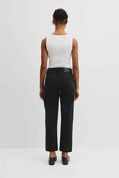Classic Mid Rise Straight Jean
