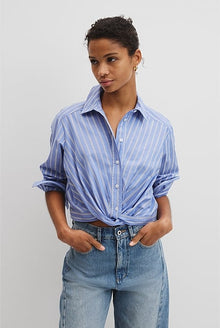 Twist Crop Shirt
