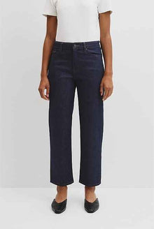 Classic Mid Rise Straight Jean