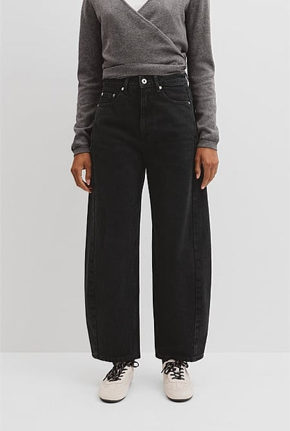 Barrel Jean