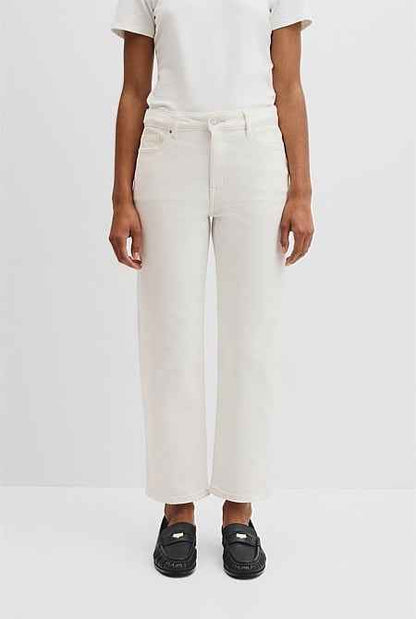 Classic Straight Jean