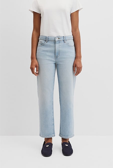 Classic Straight Jean