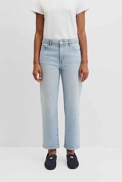 Classic Straight Jean