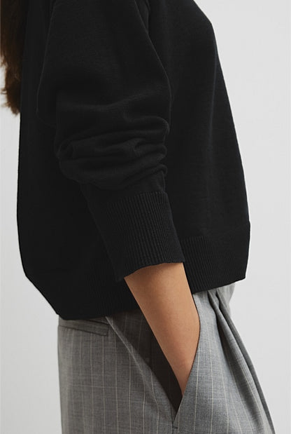 Cotton Linen Crew Neck Knit