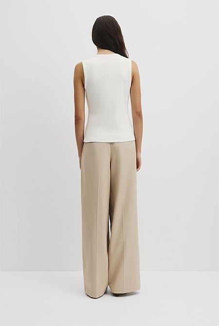 Henley Tank