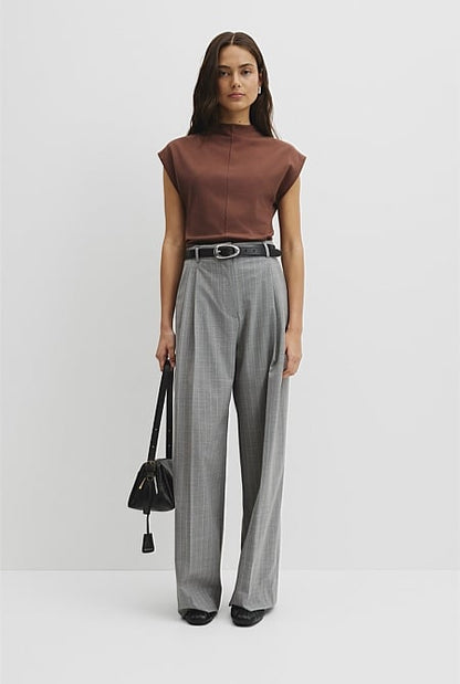 Extend Shoulder Top
