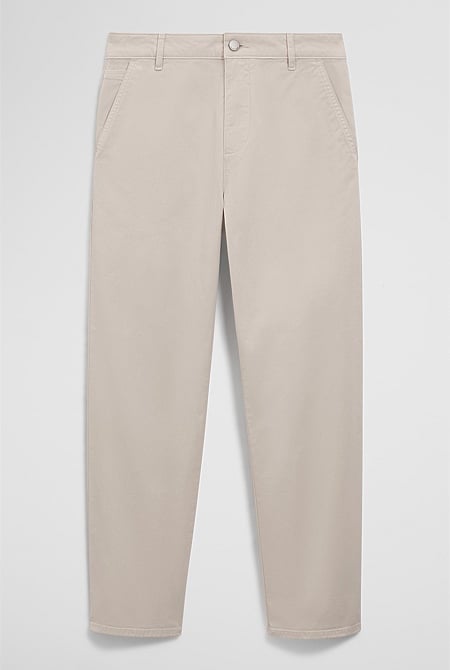 Classic Slim Chino