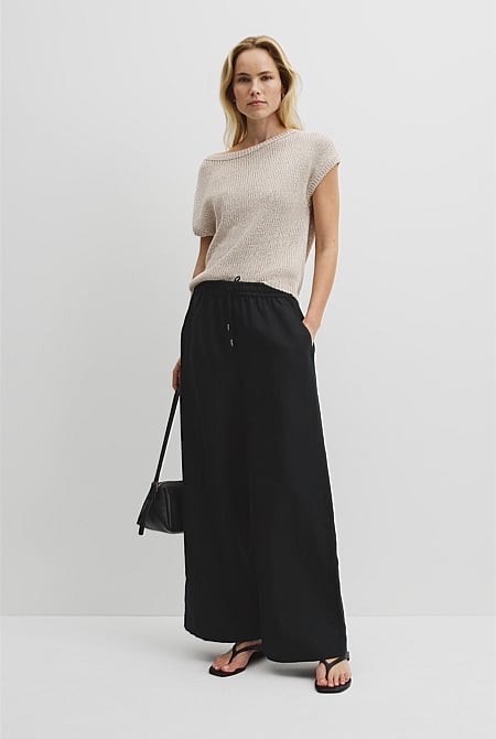 Pull-On Linen Pant