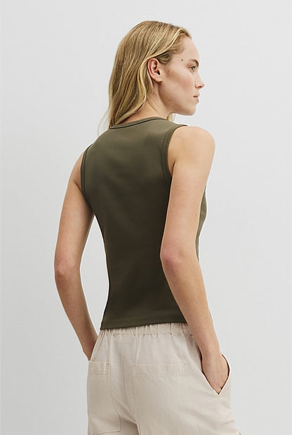 Henley Tank