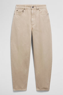 Tapered Barrel Jean