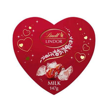 Lindor Milk Chocolate Heart Box