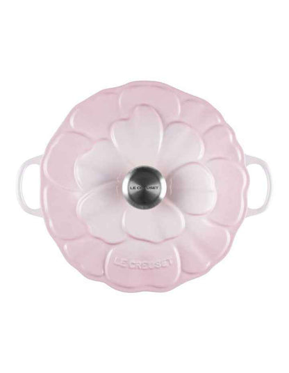 Petal Relief Shallow Casserole 26cm in Shell Pink