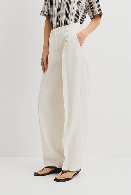 Pleat Front Pant