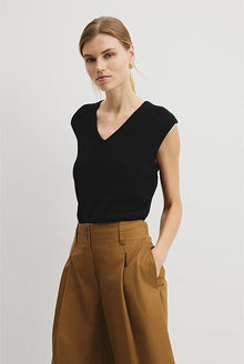 Australian Cotton Blend Compact Boucle Vest