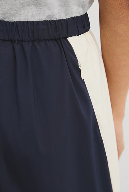 Parachute Short