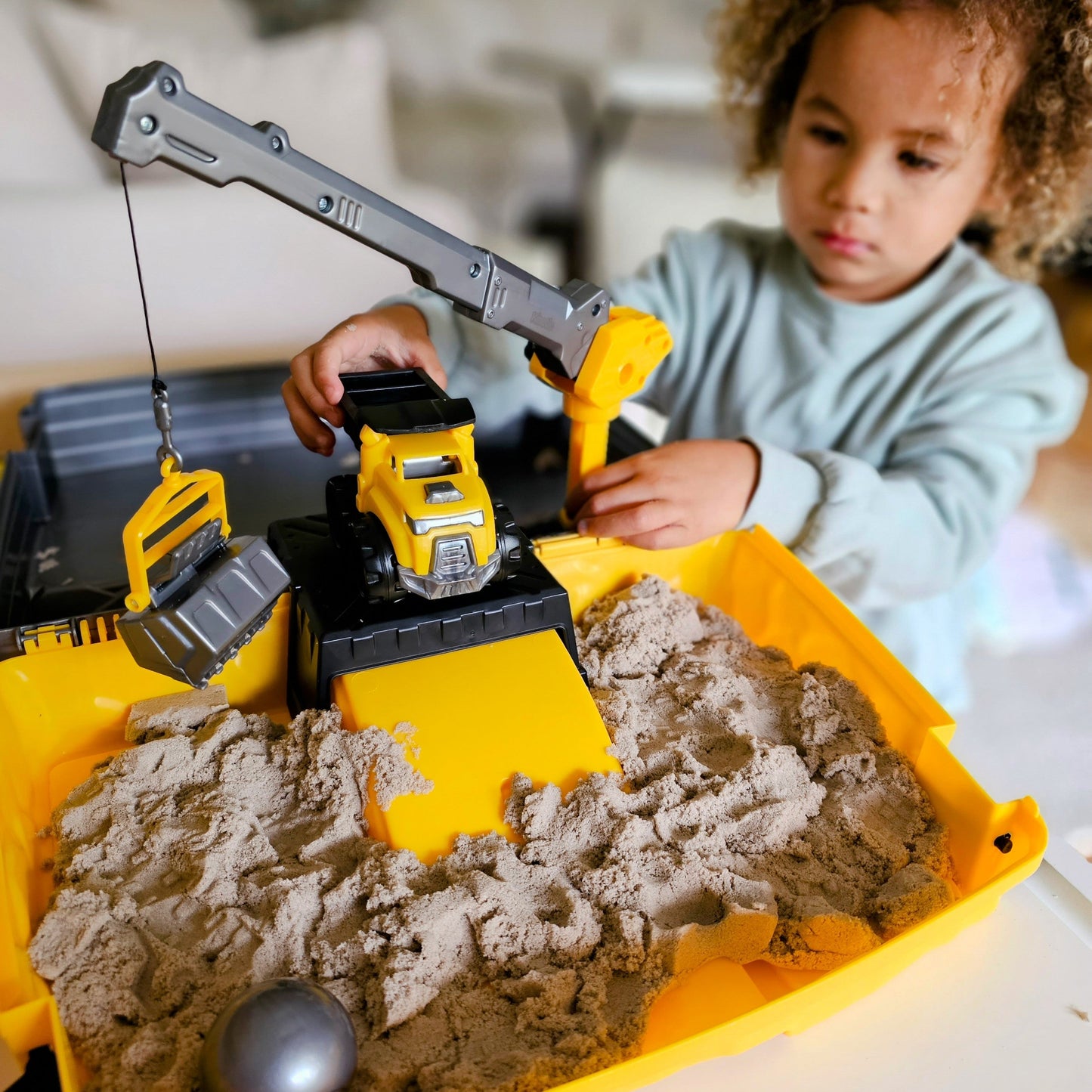Kinetic Sand Construction Folding Sandbox Sensory Toys Best Seller Most Loved in Store Gifting Idea for 3yrs+