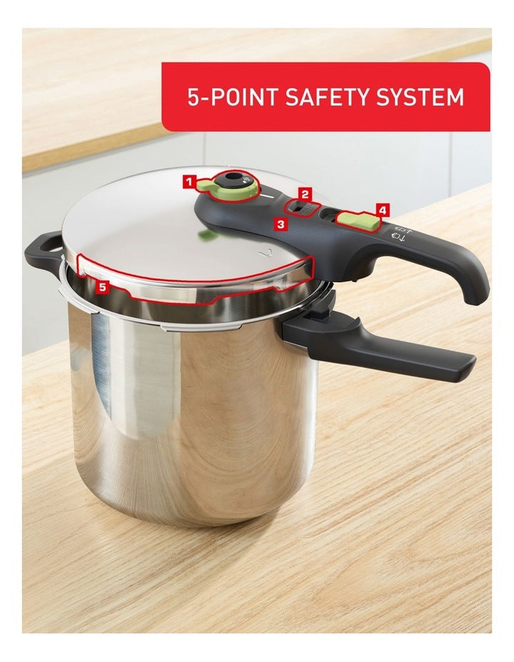 Induction Stainless Steel Pressure Cooker 8L in Silver