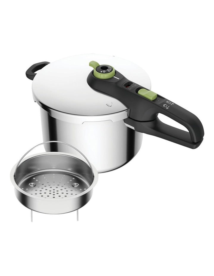 Induction Stainless Steel Pressure Cooker 6L in Silver
