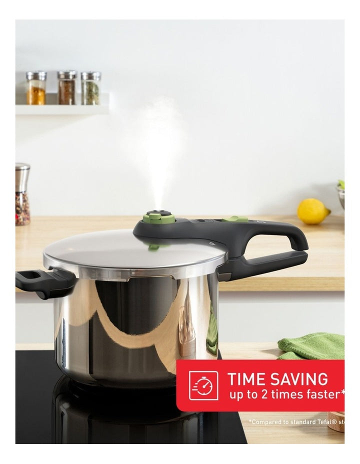 Induction Stainless Steel Pressure Cooker 6L in Silver