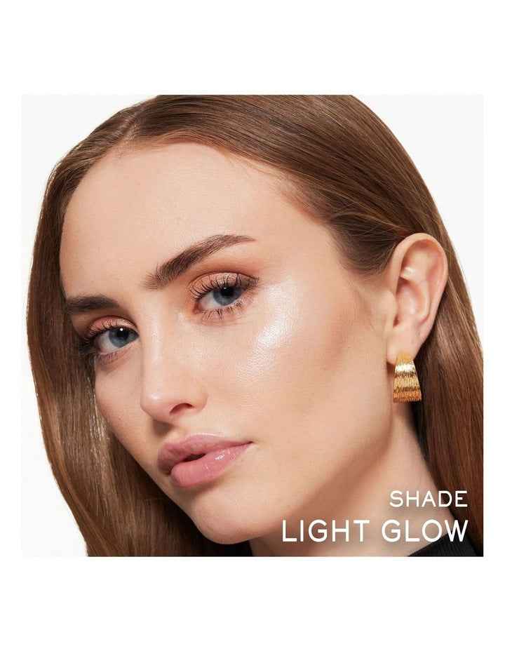 Teint Idole Ultra Wear C.E. Skin Transforming Highlighter