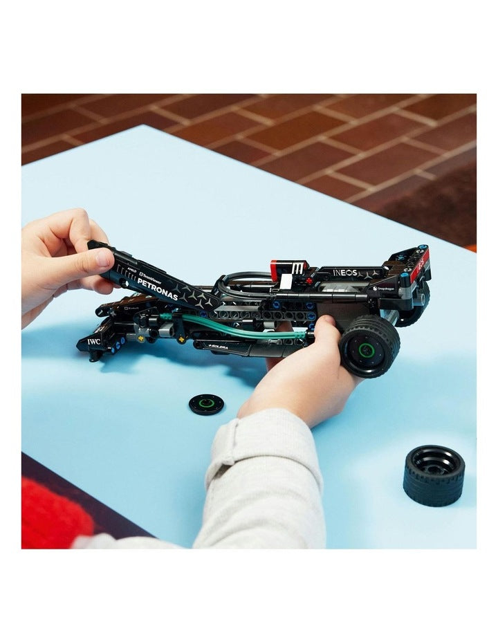 Technic Mercedes-AMG F1 W14 E Performance Pull-Back 42165 in Multi