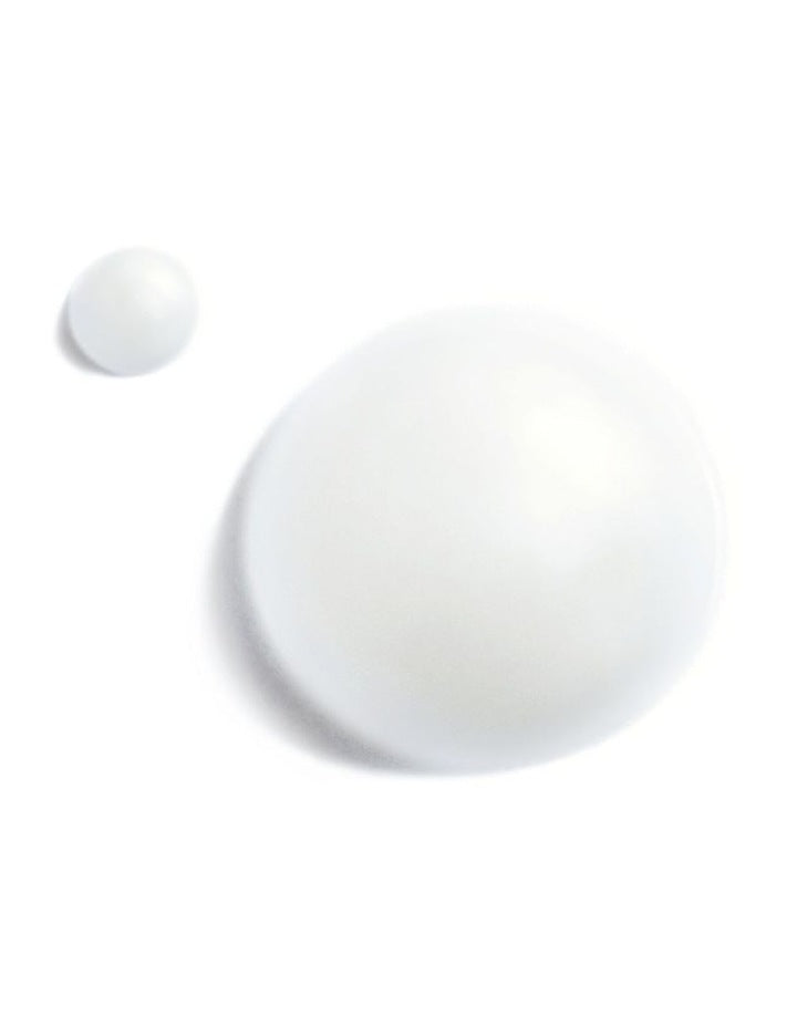 LA CR&#200;ME MAIN Nourish-Soften-Illuminate