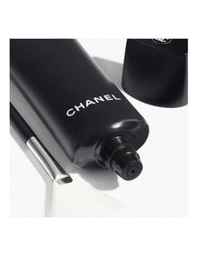 LE LIFT PRO RETEXTURISING AHA PEEL CORRECTS - EXFOLIATES - RESURFACES