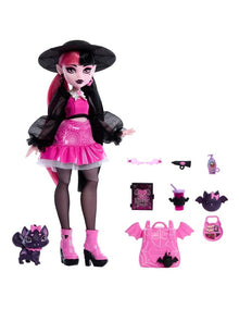 Draculaura Fashion Doll