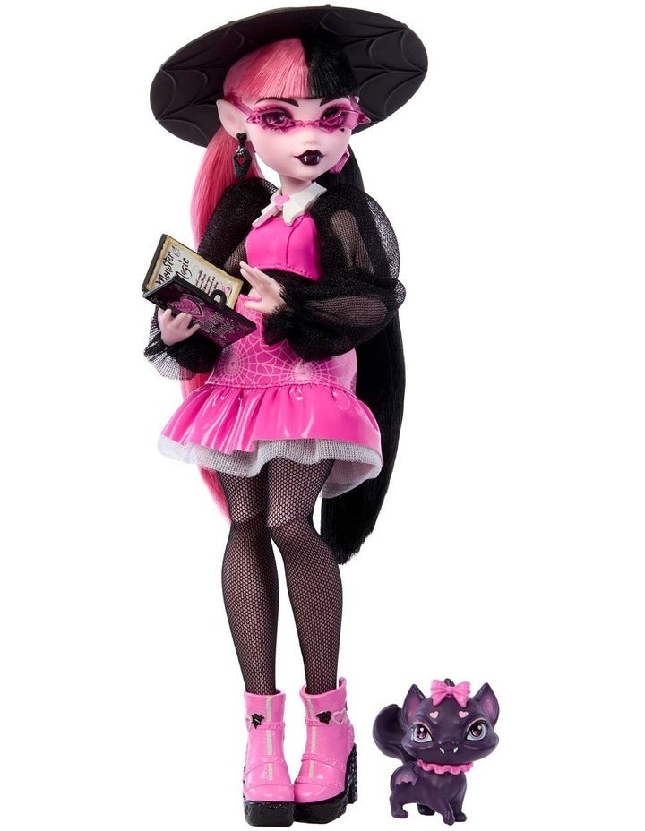 Draculaura Fashion Doll