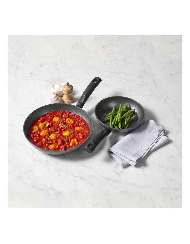 Per Benessere Ceramic Nonstick Induction Skillet Twin Pack 20/26cm