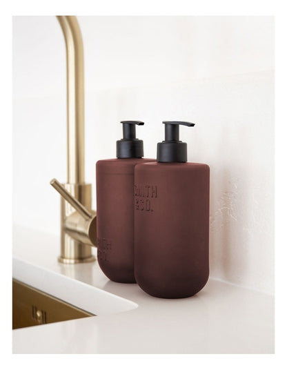 Black Oud & Saffron Hand & Body Wash 400ml