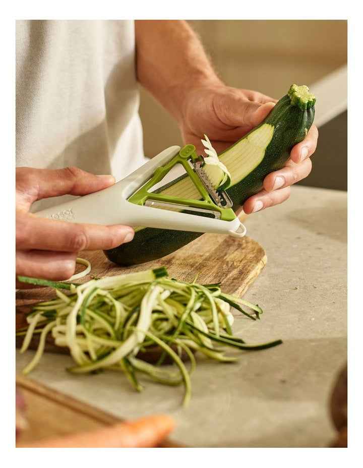 Switch 2in1 Peeler in Stone/Green