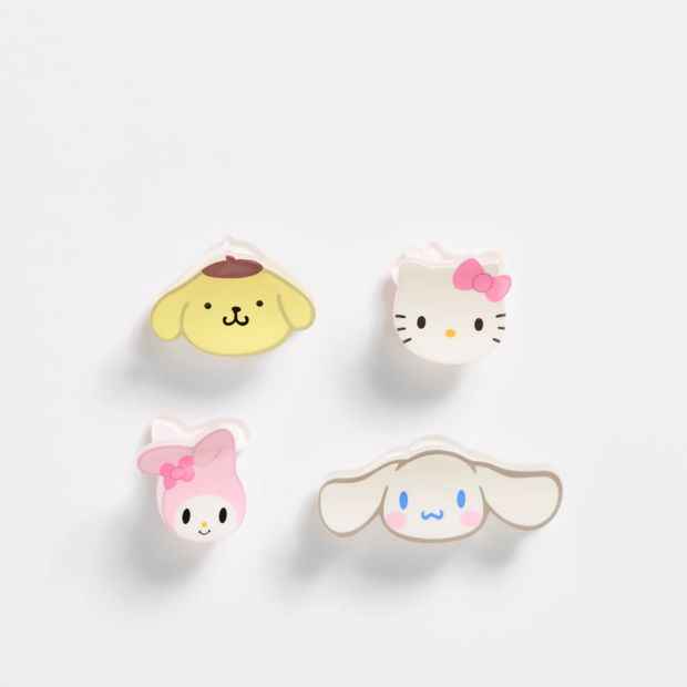Kids Licensed Hello Kitty and Friends 4 Pack Mini Claw Clips