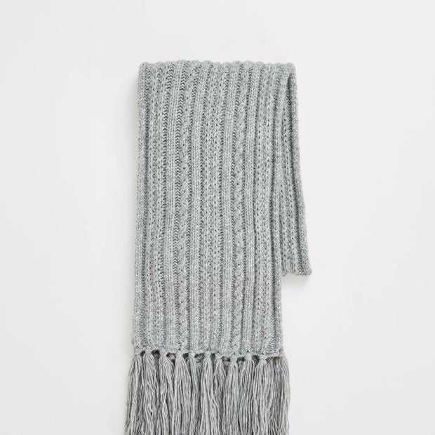 Chunky Cable Knit Scarf