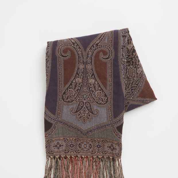 Lightweight Jacquard Scarf