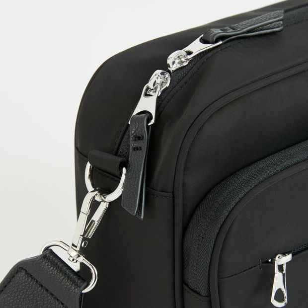 Travel Medium Camera Crossbody Bag