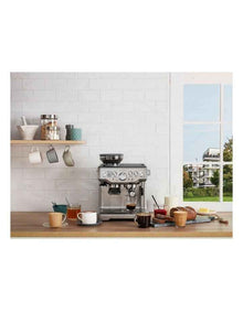 The Barista Express Coffee Machine BES870BSS