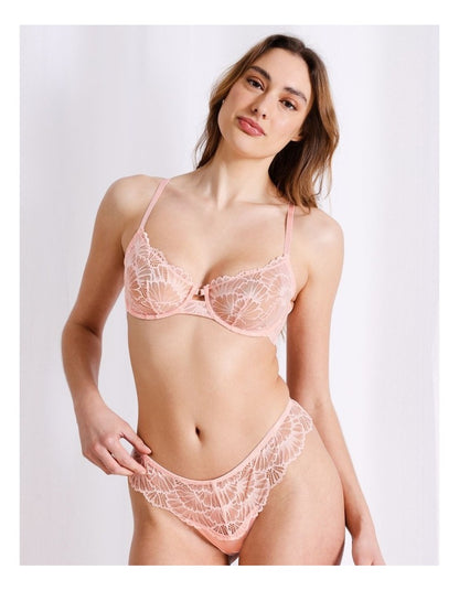 Aura Luxe Under Wire Bra in Pink
