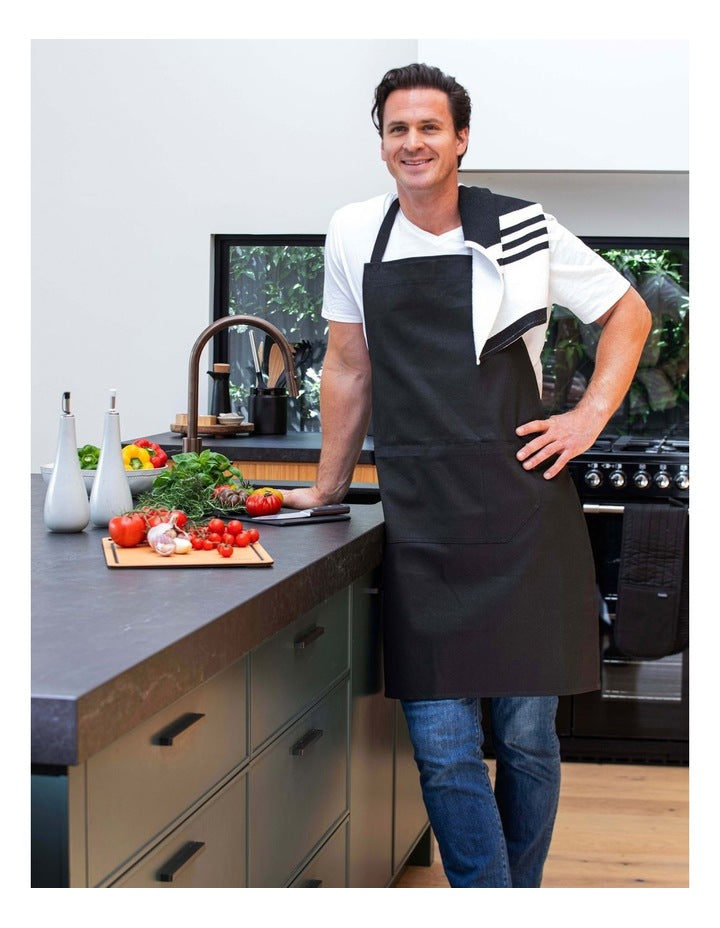 Lennox Apron in Black