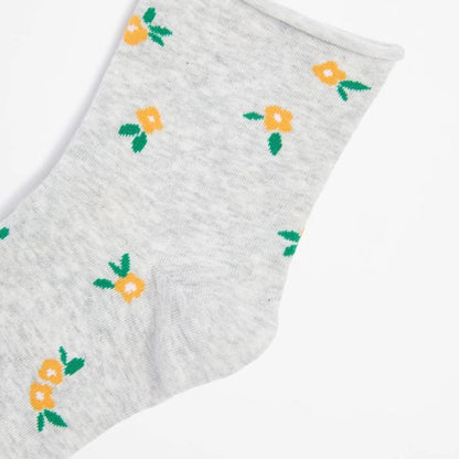 Roll Hem Quarter Crew Socks