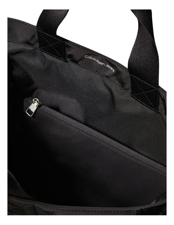 Slim Tote Bag in Black