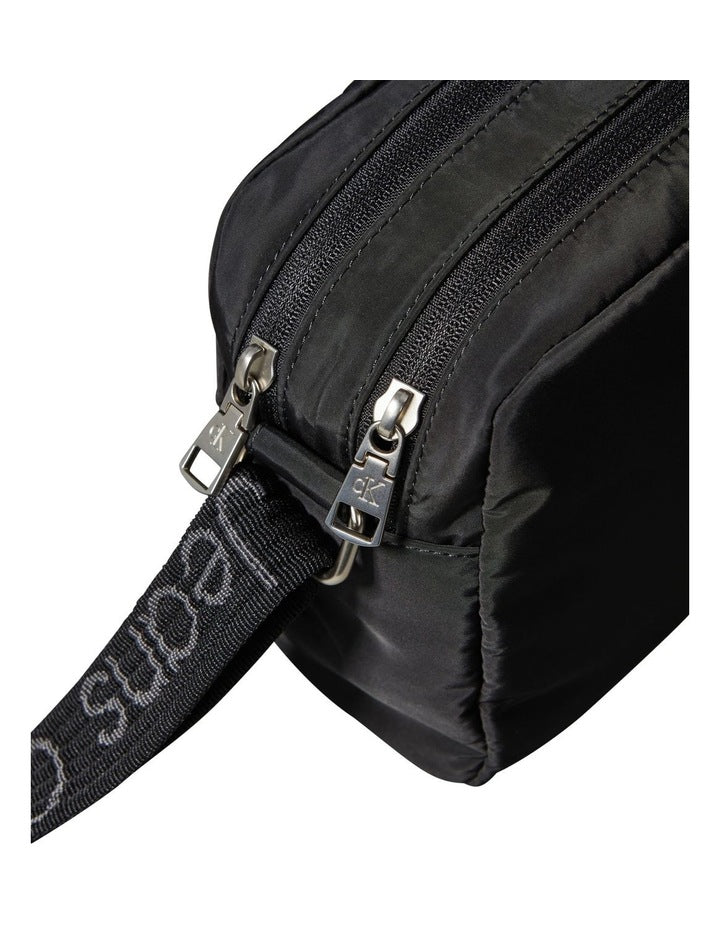 Crossbody Bag in Black