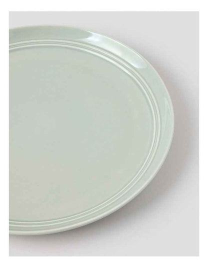 Avenue Dinner Plate in Sage Green