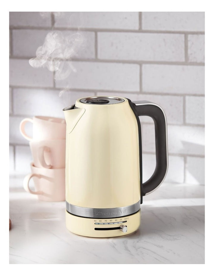 Electric Kettle 1.7L in Almond Cream 5KEK1701AAC