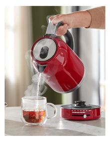Kettle 1.7L in Empire Red 5KEK1701AER