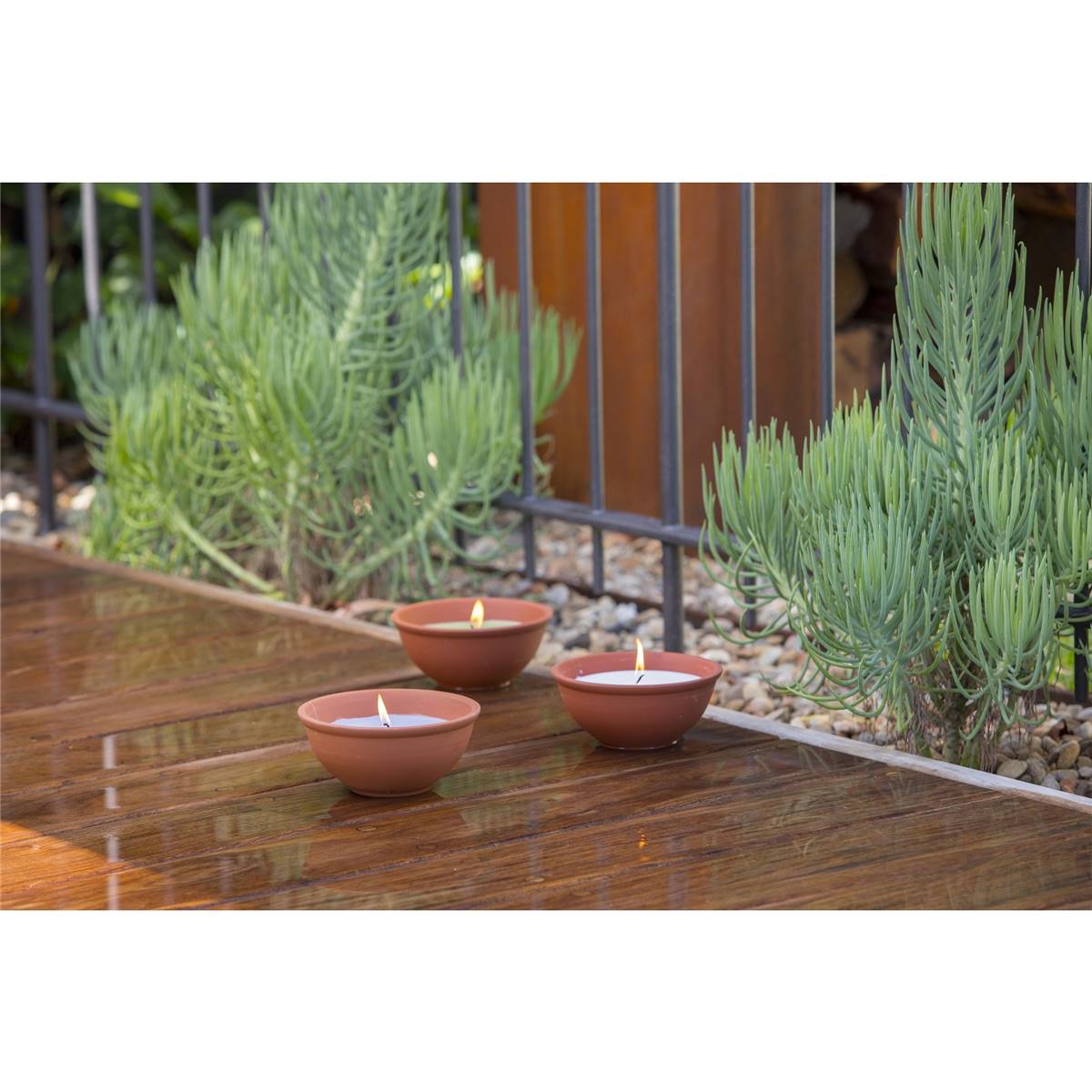 Waxworks Terracotta Pie Dish Citronella Candle each