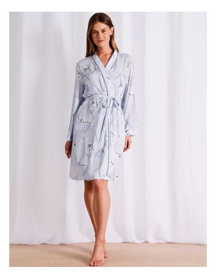 Serene Viscose Robe in Foliage Print